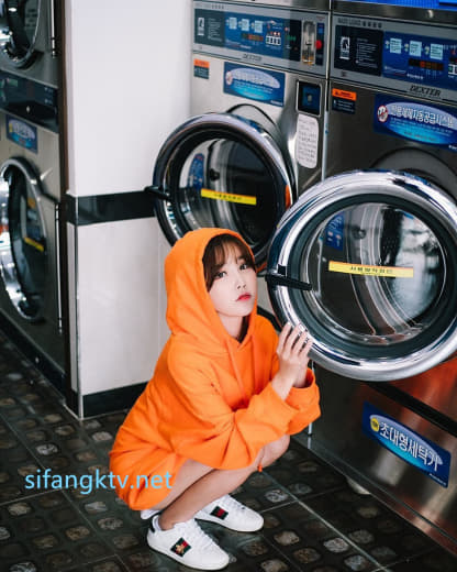 【2023-08-15】My first Q&A on onlyfans !.m4v